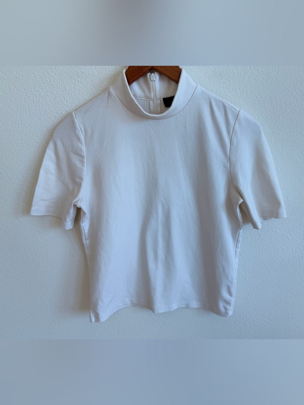 Topshop White Short Sleeve Mock Neck Tee